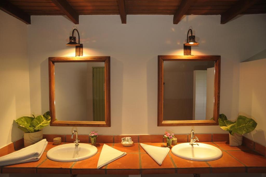 Pousada Fazenda Xaraes Todos os Santos Rom bilde